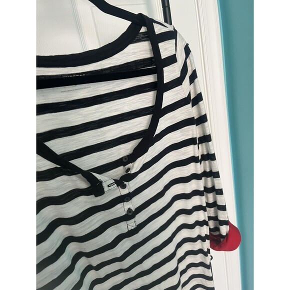 Express Womens Button Neck 3/4 Sleeve Blouse White/Black/Red Size S Lightly Worn - Picture 2 of 4